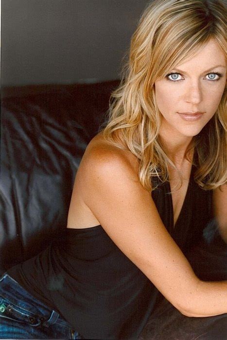 dee reynolds bikini|Kaitlin Olson